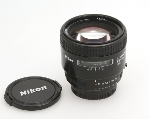 Nikon nikkor 85 - nikon, af