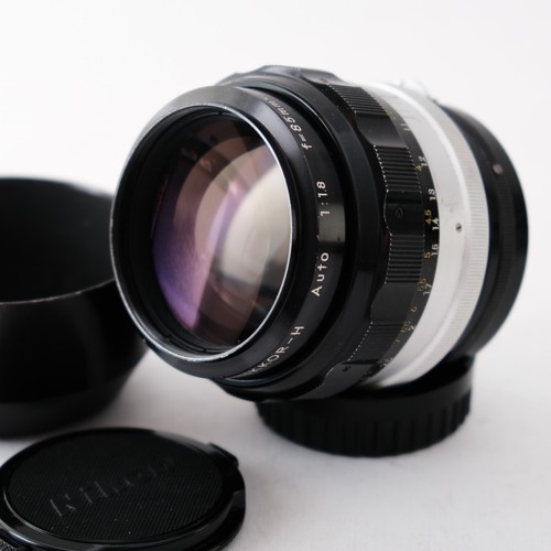 Nikkor auto 1 8 - mm, f/1.8