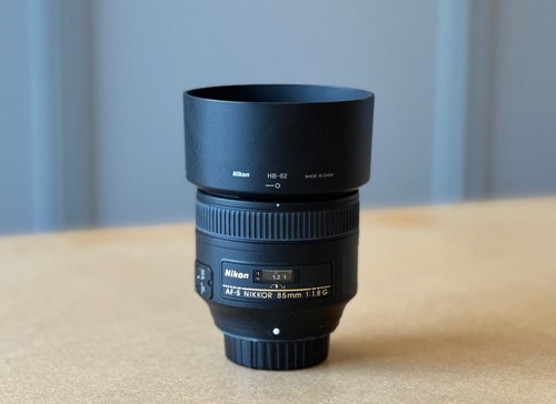 Nikon 85mm 8 g nikkor - 85mm,