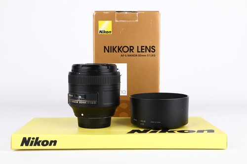 Nikon 85mm 2 - g,